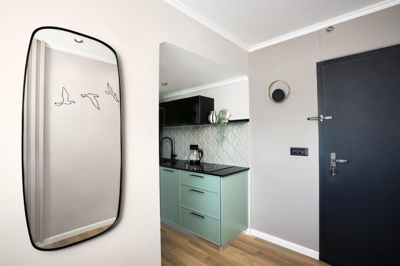Sea View Stylish 1Br With Balcony By Beachfront Stay Herzelia Eksteriør bilde
